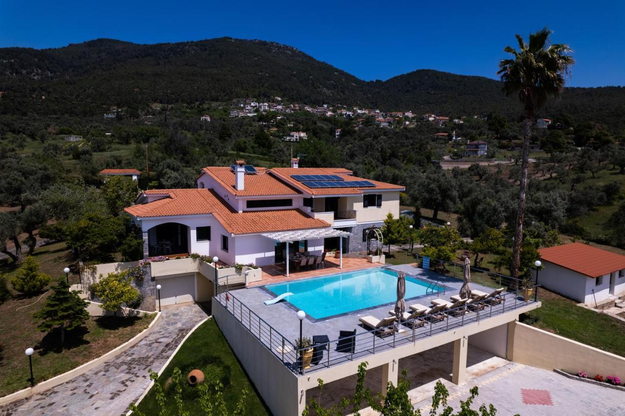 Kouvelia Country Home Luxury Villa Rental Nerotriviá Exterior foto